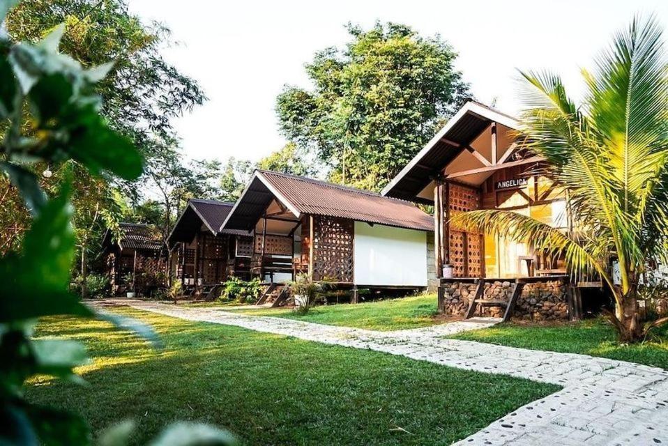 Banlaw Garden Resort Puerto Princesa Extérieur photo
